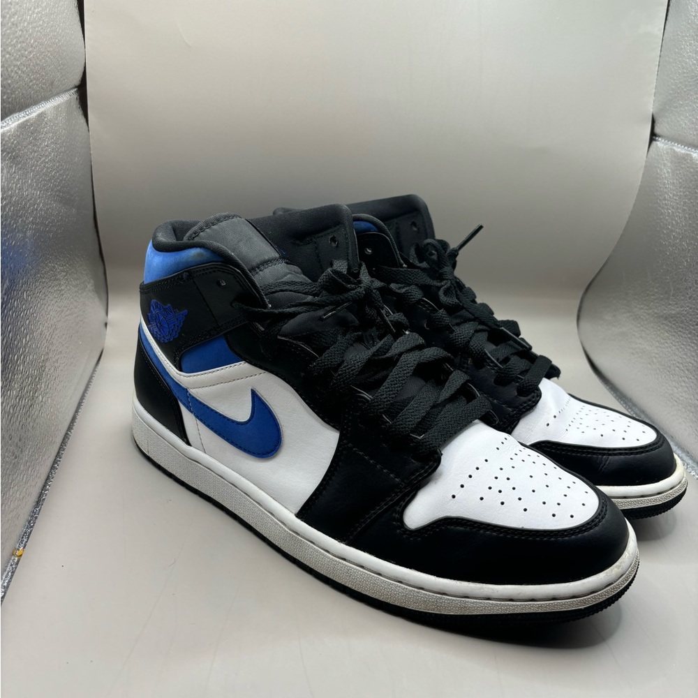 Jordan 1 mid racer blue
